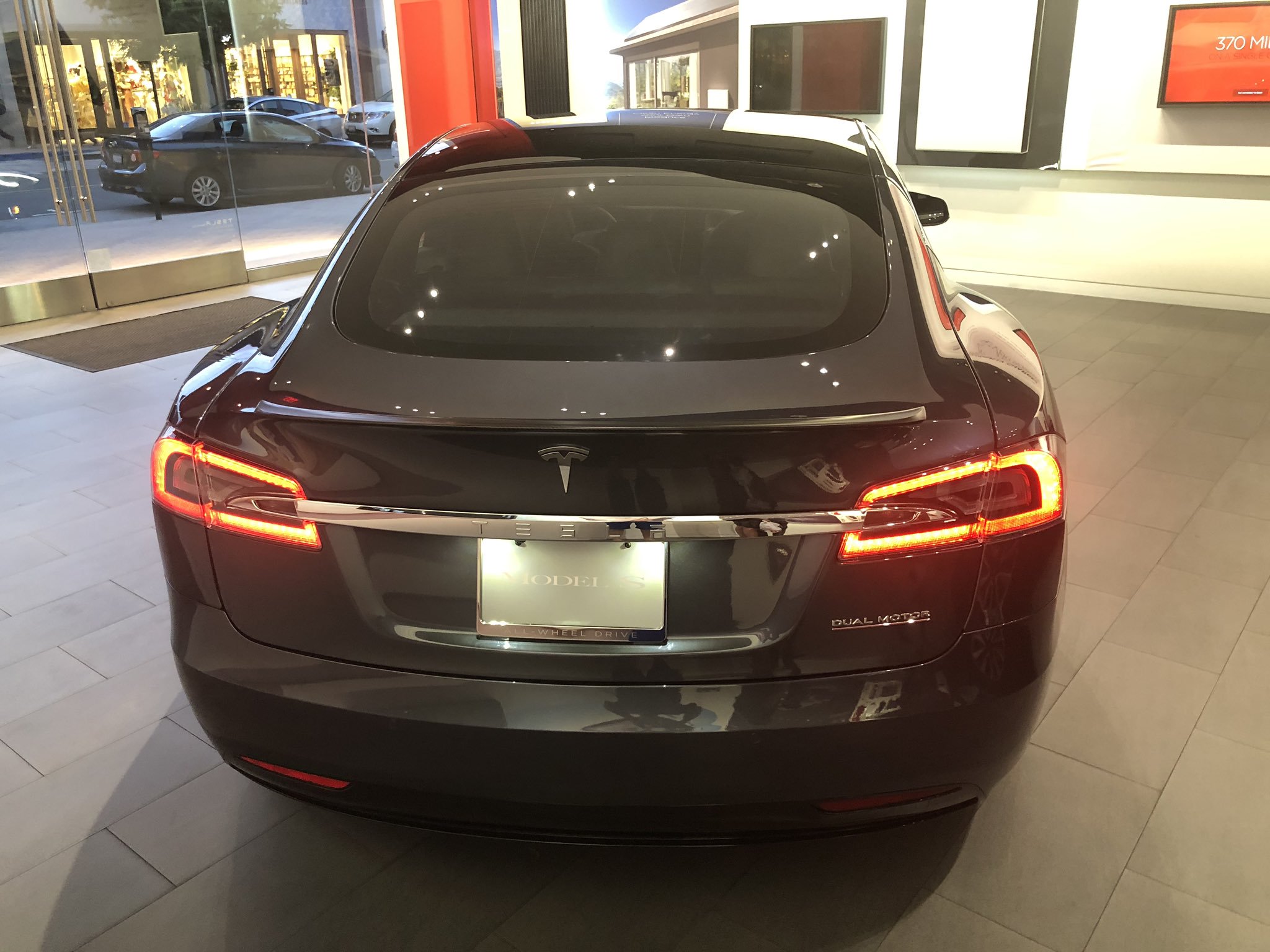 Tesla s raven deals performance